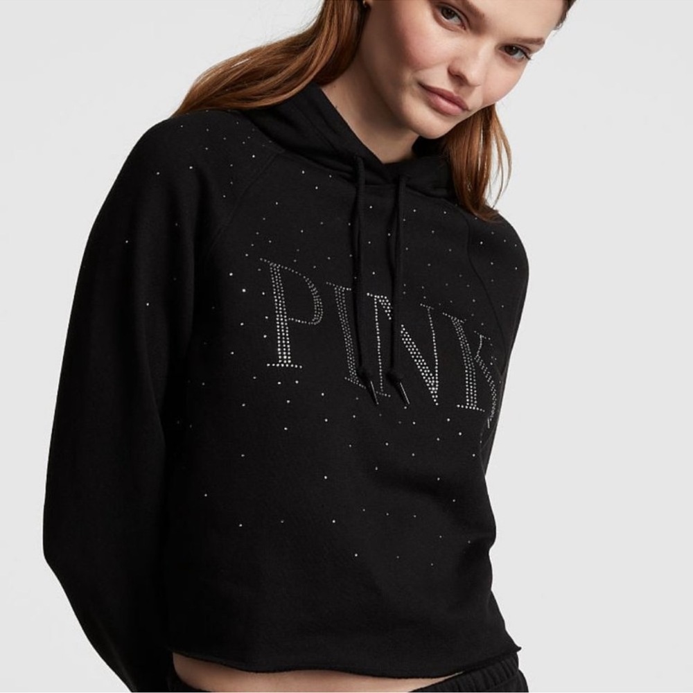 PINK Victoria’s Secret Everyday Black Rhinestone Fleece Cropped Hoodie XS
